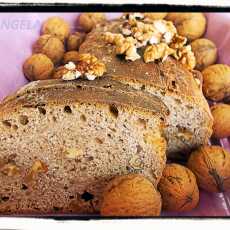 Przepis na Chleb z orzechami włoskimi na miodzie - Walnut & Honey Bread Recipe - Pane alle noci e miele