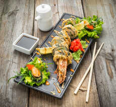 Przepis na Jak samodzielnie przygotować sushi w tempurze? Podpowiadamy