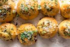 Przepis na 10 Holiday party appetizers your friends won’t be able to get enough of
