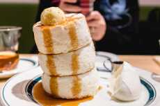 Przepis na Tokyo Food Guide: Where to Eat Fluffy Japanese Pancakes in Tokyo