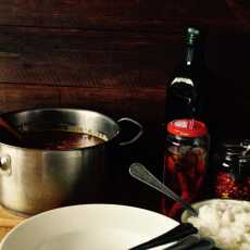 Przepis na Aromatyczna zupa fasolowa z pomidorami