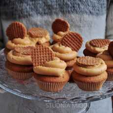 Przepis na Stroopwafel Cupcakes czyli najlepsze, holenderskie ciasteczka