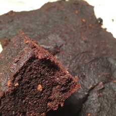 Przepis na Kokosowe brownie z awokado