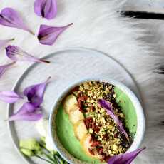 Przepis na Awokado Smoothie Bowl 