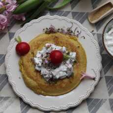 Przepis na Amarantusowy omlet z rzodkiewkowym twarożkiem