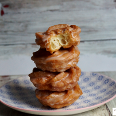 Przepis na Pączki wiedeńskie/ pączki hiszpańskie/ gniazda/ pączki z ciasta parzonego