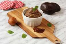 Przepis na Krem czekoladowo-orzechowy z awokado