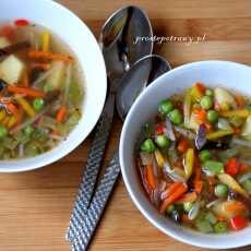 Przepis na Zupa z mrożonych warzyw na patelnię
