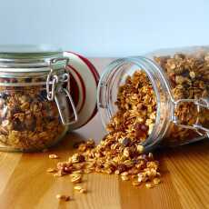 Przepis na Cynamonowa granola z rodzynkami