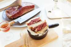 Przepis na An Easy Corned Beef Recipe and why you should make corned beef at home