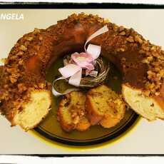 Przepis na Babka z orzechową koroną - Bundt Cake With Nut Topping - Ciambellina con glassa di noci