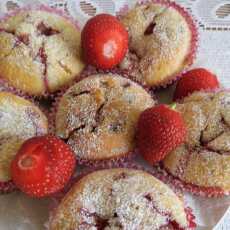 Przepis na Muffinki z truskawkami