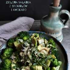 Przepis na Zielona sałatka z brokułów i awokado