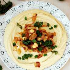 Przepis na Hummus ze smażoną cebulą