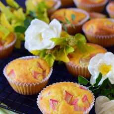 Przepis na Najprostsze i najlepsze muffinki z rabarbarem