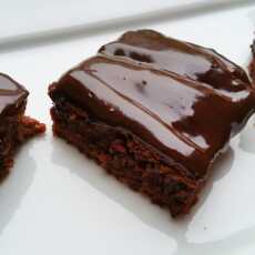 Przepis na Brownie bardzo czekoladowe 
