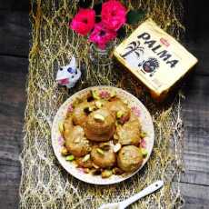 Przepis na Ladoo ,czyli indyjskie słodkie kulki z ciecierzycy z kardamonem i solonymi pistacjami (Gluten free)