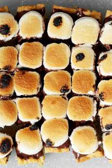 Przepis na Toasted S’mores Squares