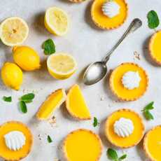 Przepis na Wakacyjne tartaletki z lemon curd