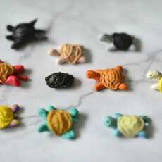 Przepis na DIY: żółwie z makaronu i plasteliny