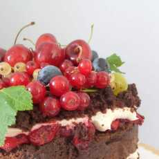 Przepis na Czekoladowe ciasto z kremem śmietanowym i owocami lata