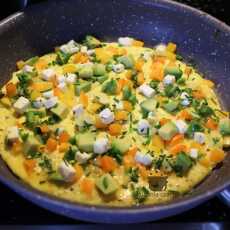 Przepis na Omlet z serem feta i awokado