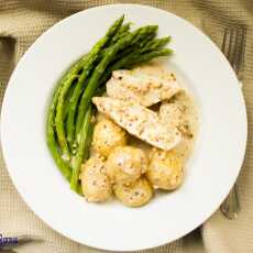 Przepis na Pierś z kurczaka w kremowym musztardowym sosie. / Chicken breast in creamy mustard sauce. 