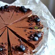 Przepis na Tarta pudding czekoladowy na spodzie ciasteczkowym