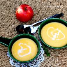 Przepis na Zupa z dyni i jabłek
