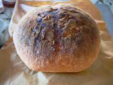 Przepis na Tradycyjny biały chleb pszenny- tylko 4 składniki!