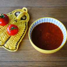 Przepis na Pasta z pomidorów, cukinii i papryki