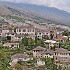 Przepis na Gjirokastra – dzień w albańskim mieście srebrnych dachów (2018)