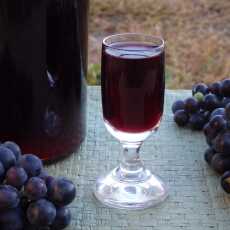 Przepis na Nalewka winogronowa