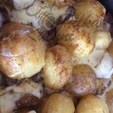 Przepis na Kartofle zapiekane z mięsem i grzybami