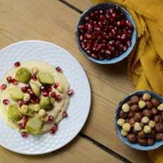 Przepis na Hummus z brukselką w miodzie i granatami 