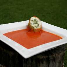 Przepis na Zupa krem pomidorowo paprykowa z grzankami czosnkowymi i mozzarellą