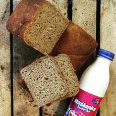 Przepis na Maślankowy chleb na zakwasie