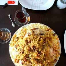 Przepis na Kuskus tfaya - kuskus z mięsem i karmelizowaną cebulką