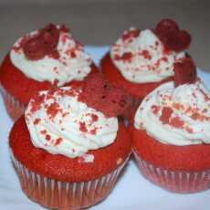 Przepis na Babeczki red velvet / Red velvet cupcakes