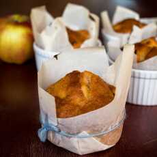 Przepis na Jogurtowe muffiny z jabłkami i płatkami owsianymi - LOKALNIE JABŁKOWO