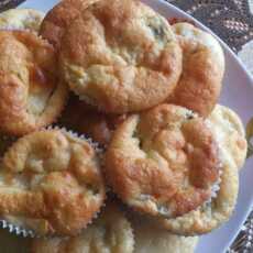 Przepis na Muffinki z jabłkami i kiwi