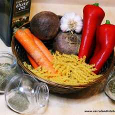 Przepis na Makaron z duszonymi warzywami