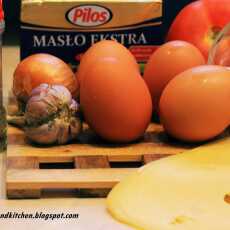 Przepis na Jajecznica z serem i pomidorem