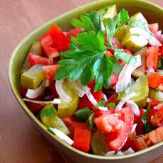 Przepis na Najprostsza sałatka - pomidory i ogórki