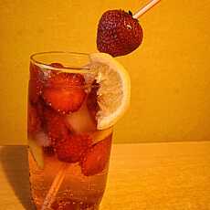 Przepis na #16 Bezalkoholowy drink truskawkowy