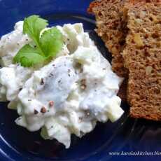 Przepis na Śledzie z cebulką i jabłkiem w śmietanie / Herring Onion Apple Salad with Fresh Cream