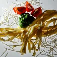 Przepis na Pesto z rukoli i migdałów