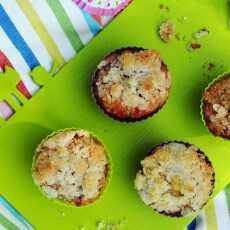 Przepis na Jabłkowe muffinki z kawałkami czekolady i kruszonką