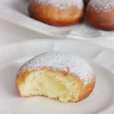 Przepis na Bomboloni alla crema