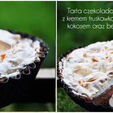 Przepis na Tarta czekoladowa z kremem truskawkowym, kokosem oraz bezą 